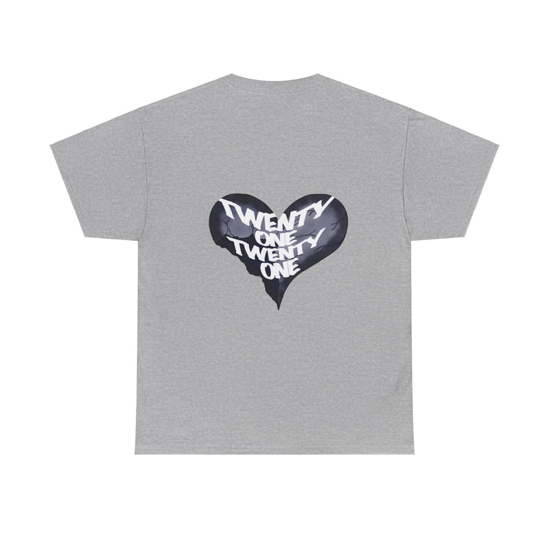 Unisex Heavy Cotton Tee - „Heart Design“