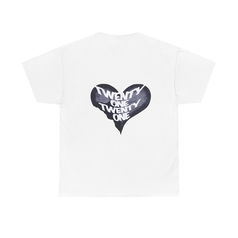 Unisex Heavy Cotton Tee - „Heart Design“